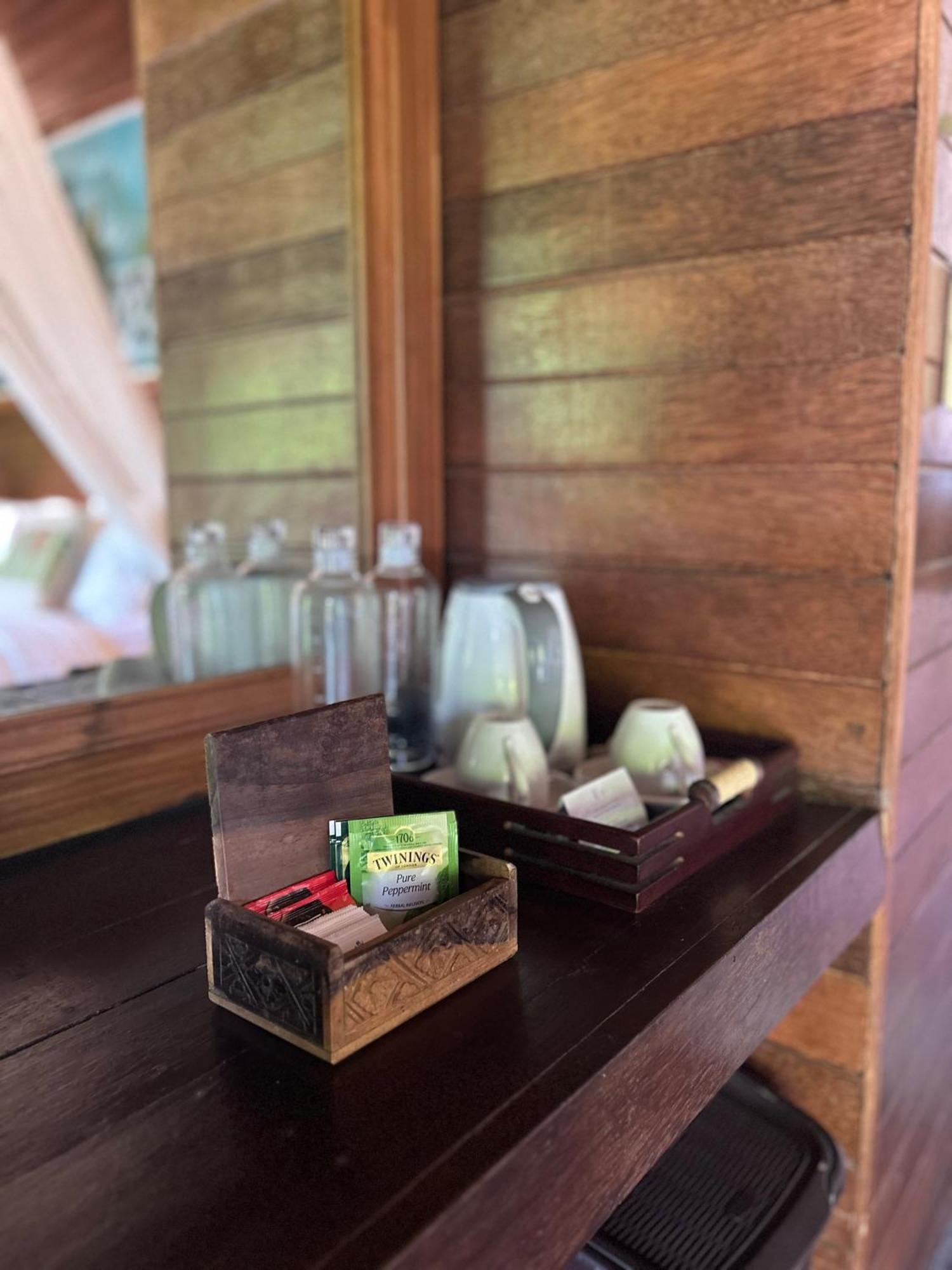 Island Cabanas Formerly Taman Sari Villa レンボンガン島 エクステリア 写真