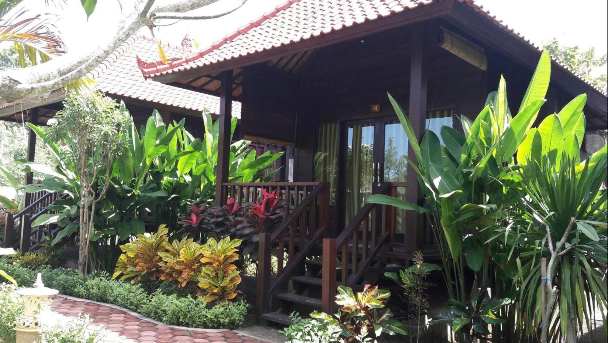 Island Cabanas Formerly Taman Sari Villa レンボンガン島 エクステリア 写真